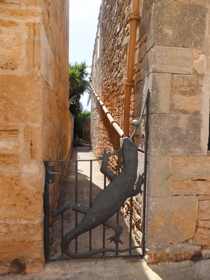 Lujosa Casa Mallorquina Restaurada * Ses Salines (Mallorca)